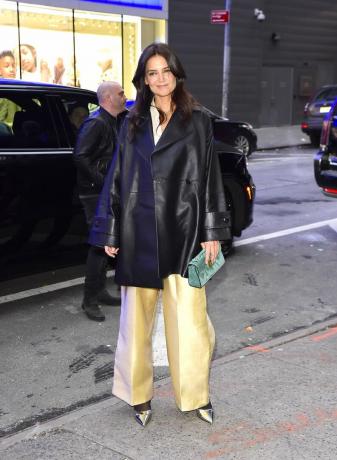 new york, ny 11 ocak aktris katie holmes 11 ocak 2023'te new york city'de 