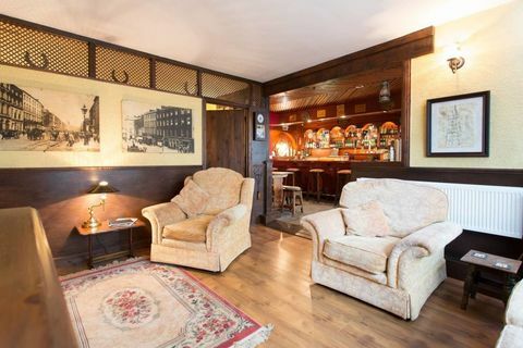 Conroys Old Bar - İrlanda - Bar - Oturma Odası - Airbnb