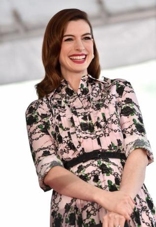 çocuklar için en iyi filmler 2020 cadılar anne hathaway