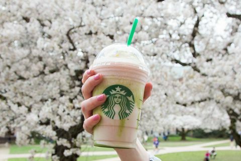 Starbucks'ın Yeni Frappuccino Sizi Bahar İçin Çok Psyched Edecek